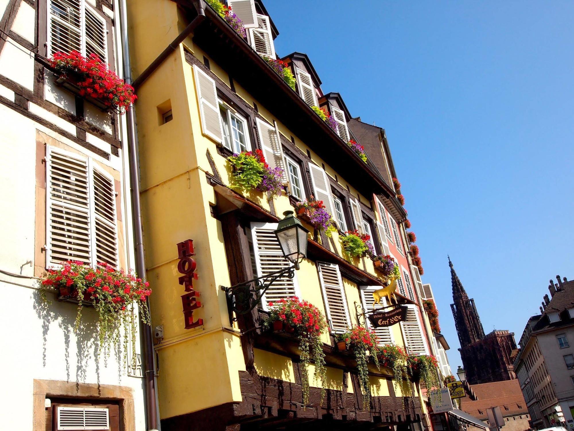 Restaurant Au Cerf D'or Hotel 3*