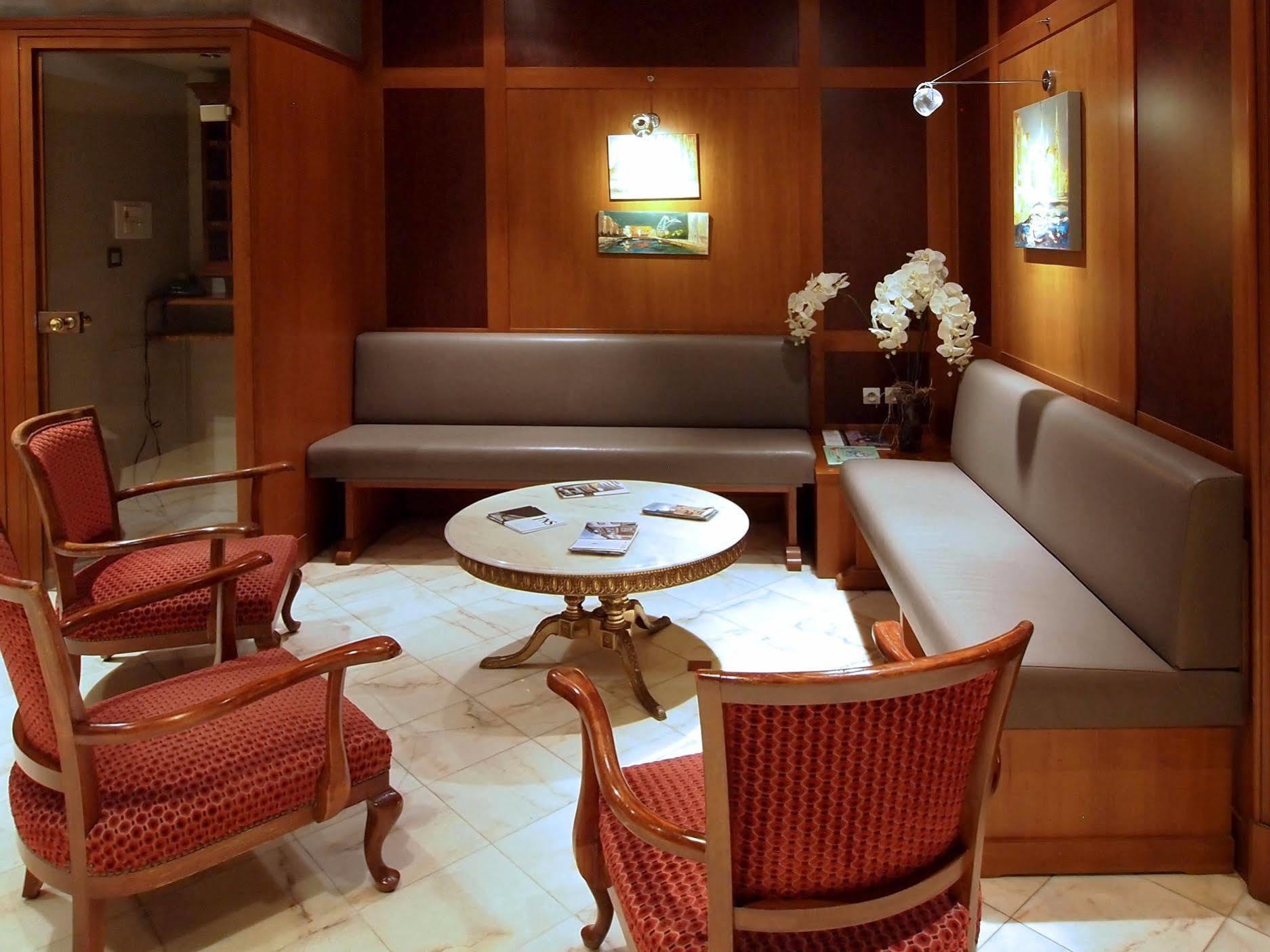 Restaurant Au Cerf D'or Hotel 3*
