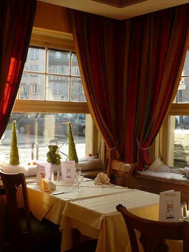Restaurant Au Cerf D'or Hotel